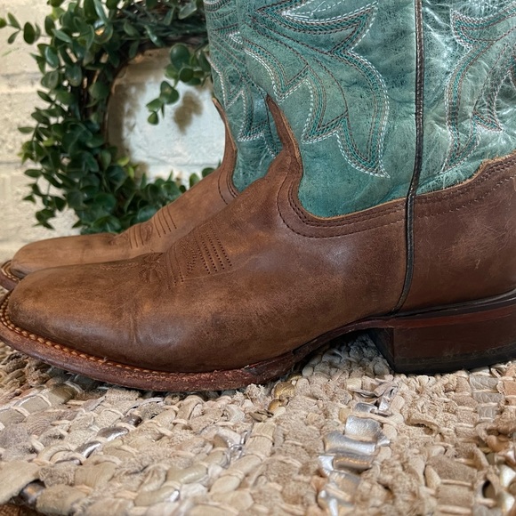 Shyanne Green and Brown Heeled Boots - Picture 2 of 11
